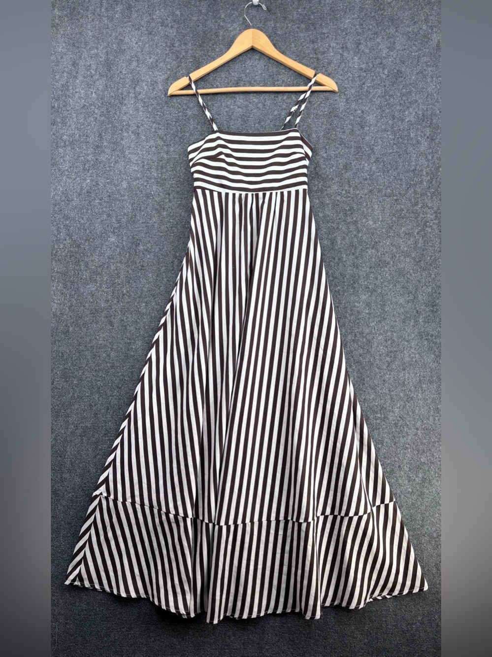 Commense Resortwear Brown & White Striped Pleated Cami Maxi Dress Women’s XS